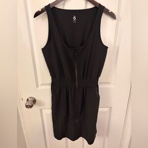 Lou & Grey Wanderweave Utility Pocket Dress. Black, XS